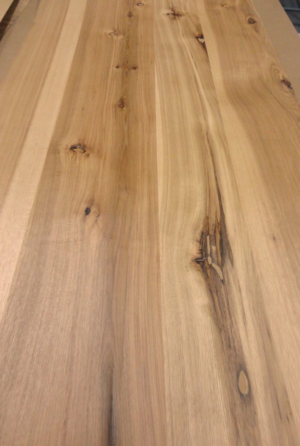 Hickory Rustic Plank Knotty Wood Veneer - Image 3